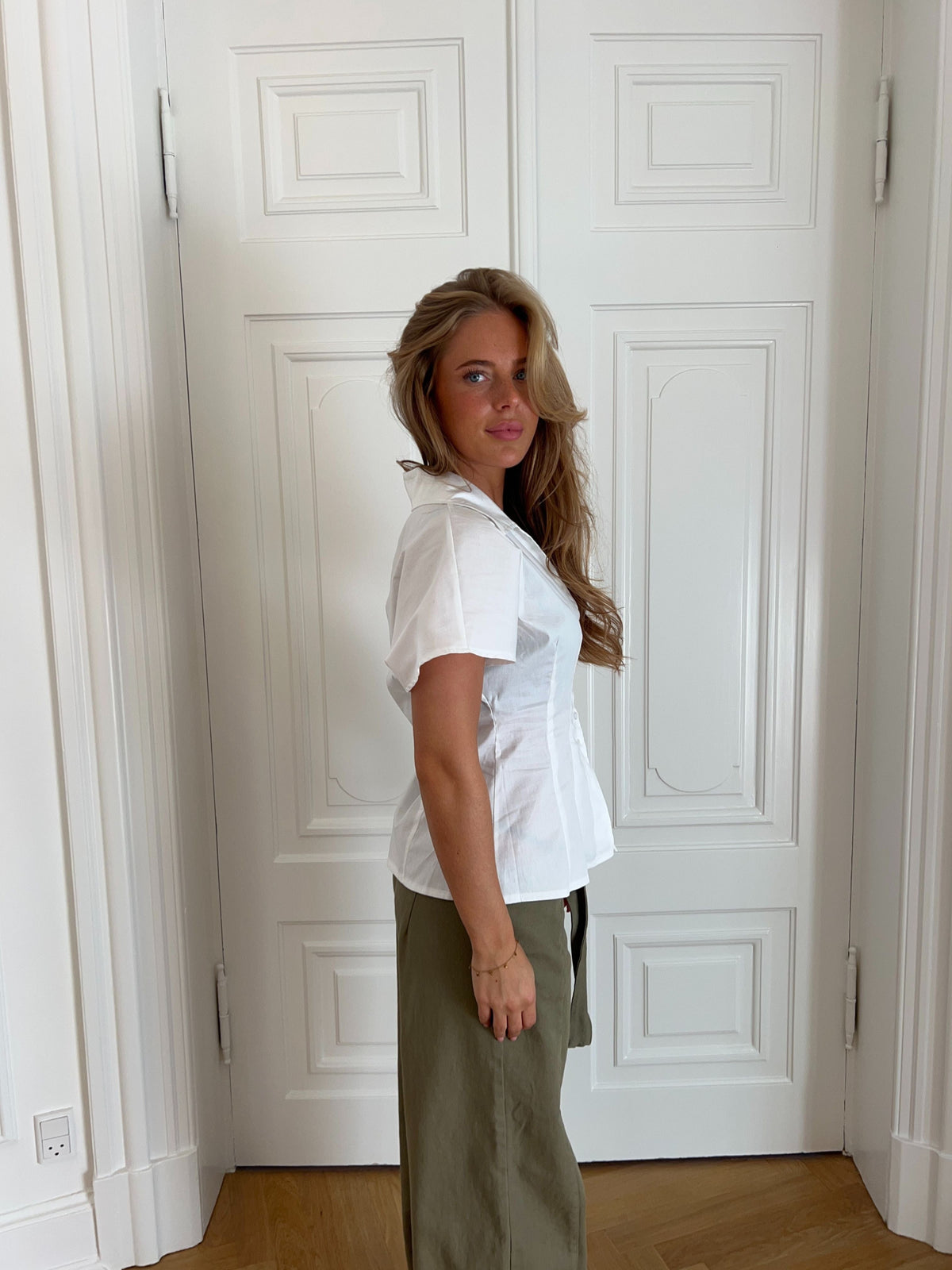Alessia Fitted Shirt White