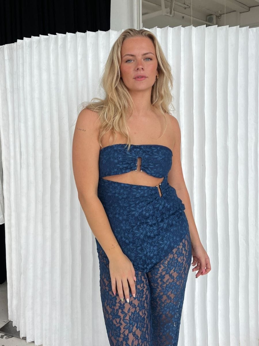 Alma Lace Top Dark Blue