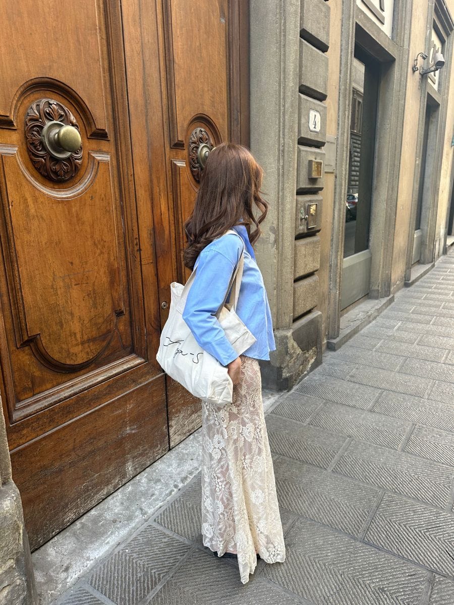 Aya-s Tote bag