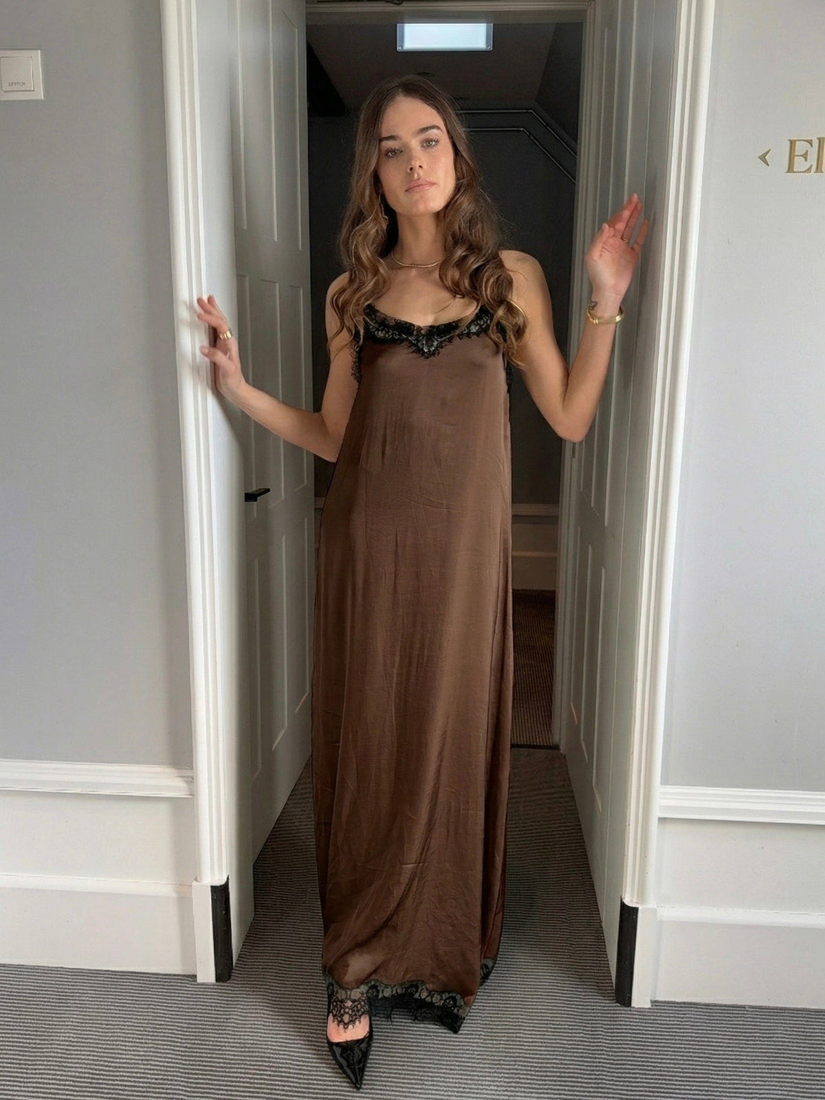 Sikka Lace Dress Brown