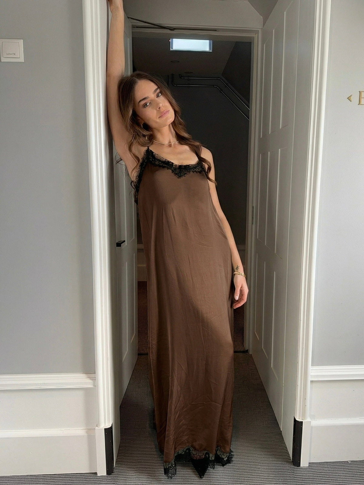 Sikka Lace Dress Brown
