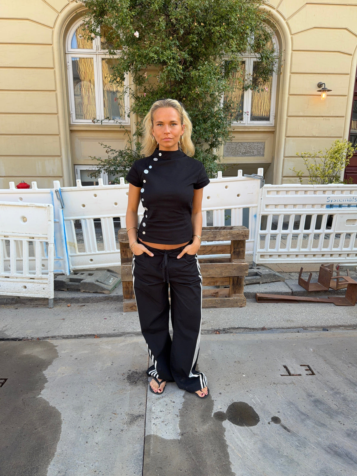 Amy Fitted Shirt Black