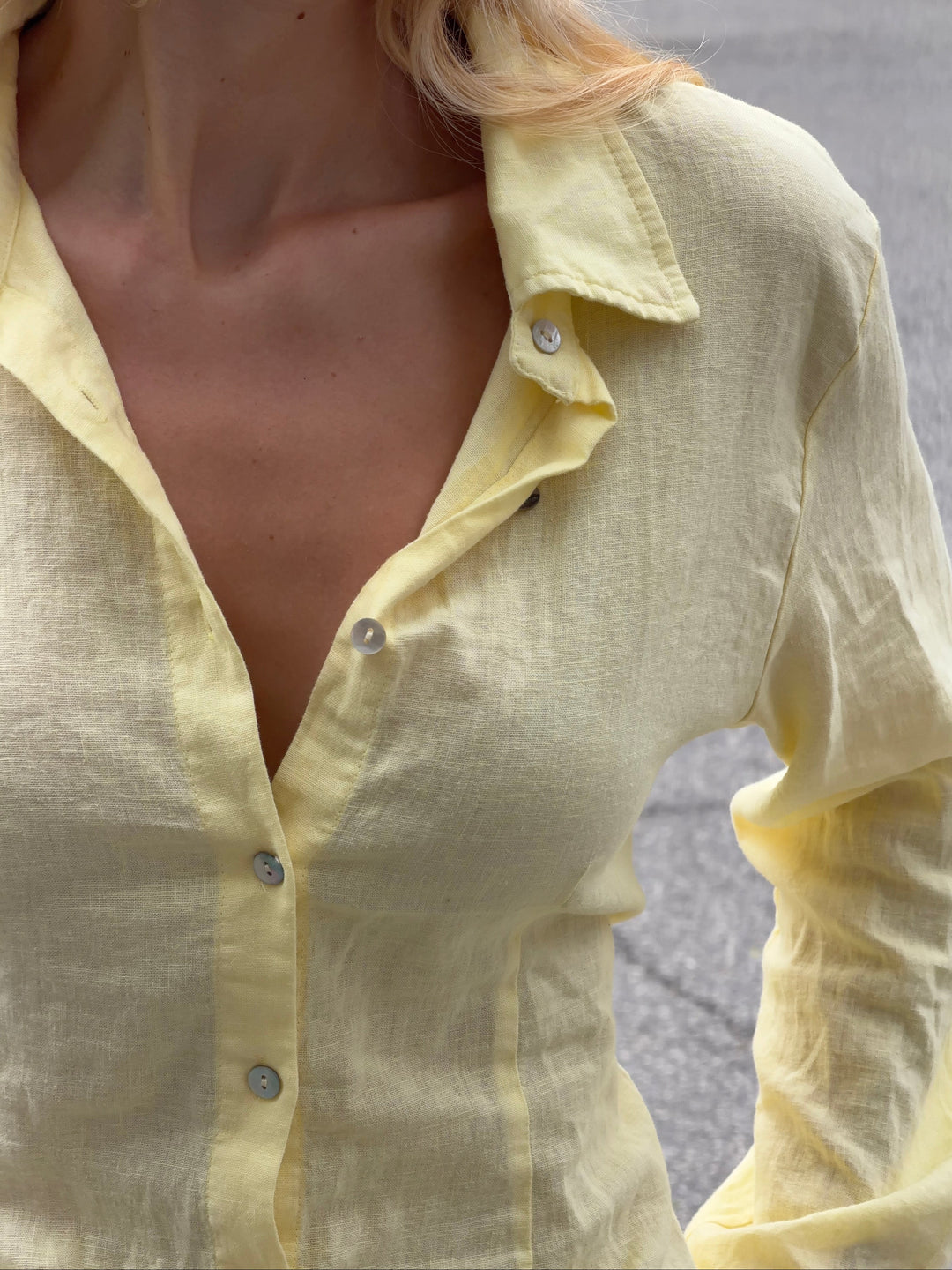 Lira fitted linen shirt - Light yellow