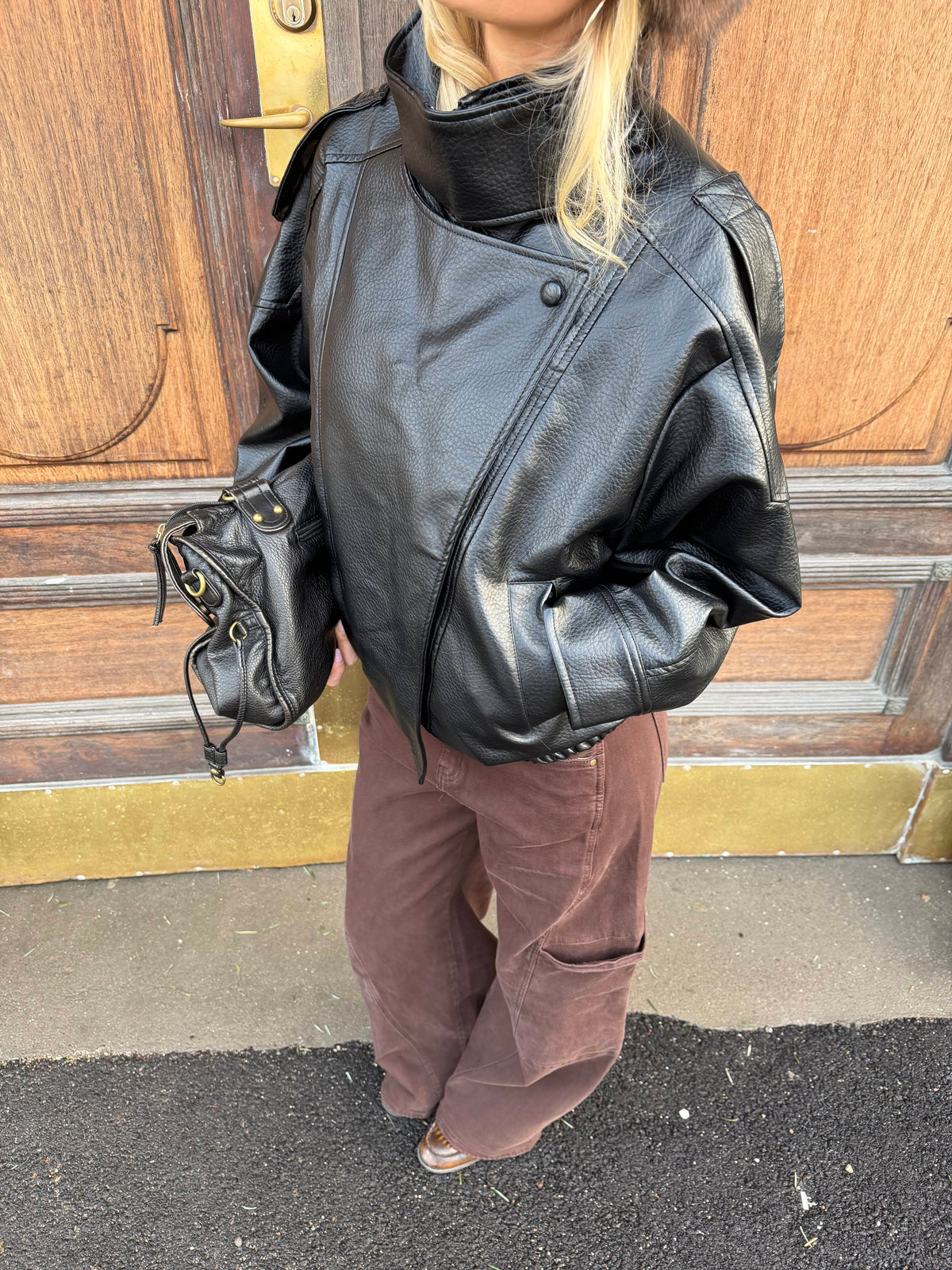 Linea High Neck Jacket Black