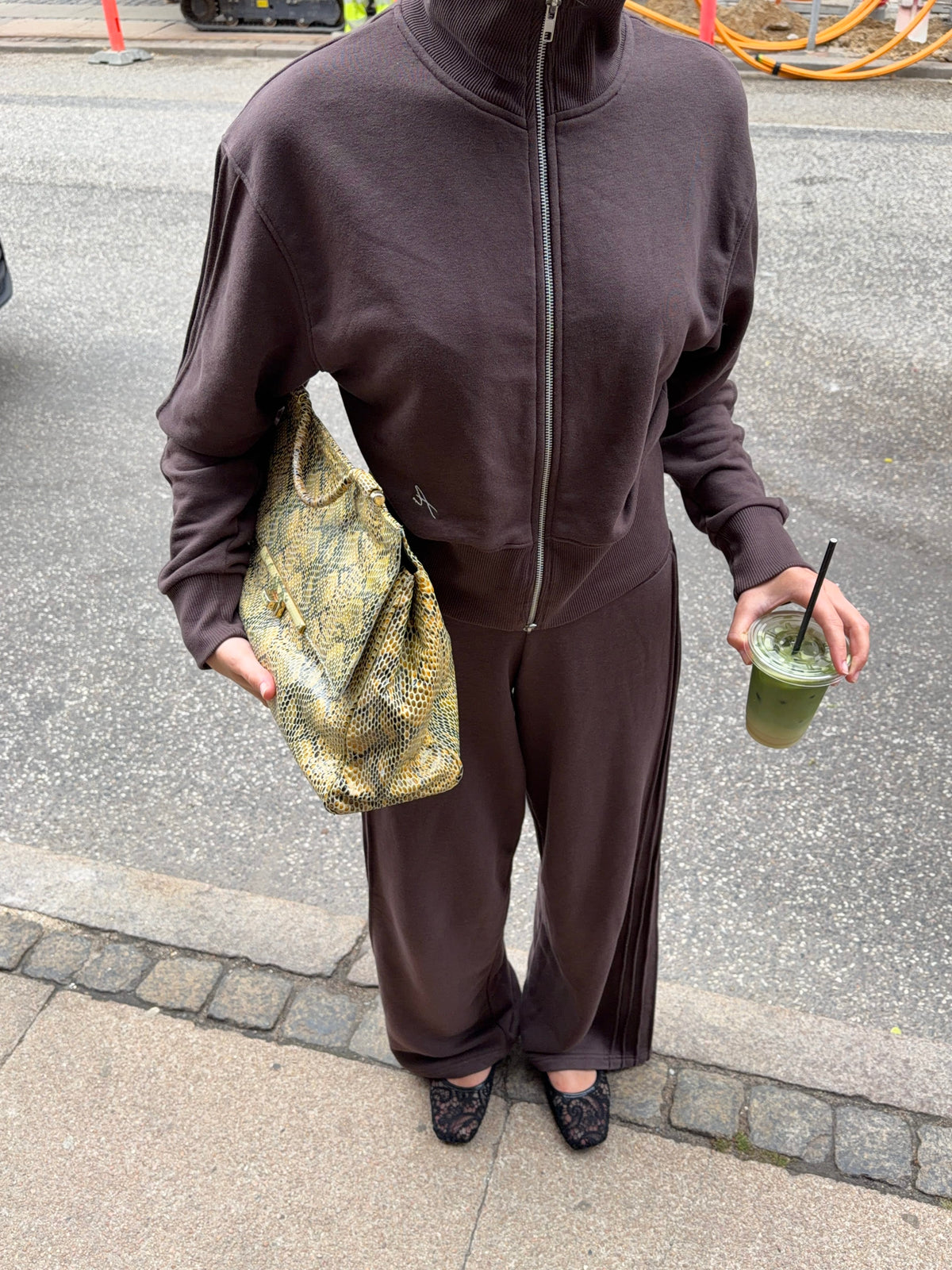 Kenya Sweatpants Brown