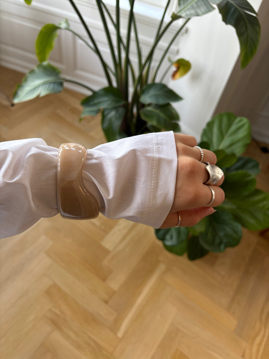Neo open bracelet - Beige