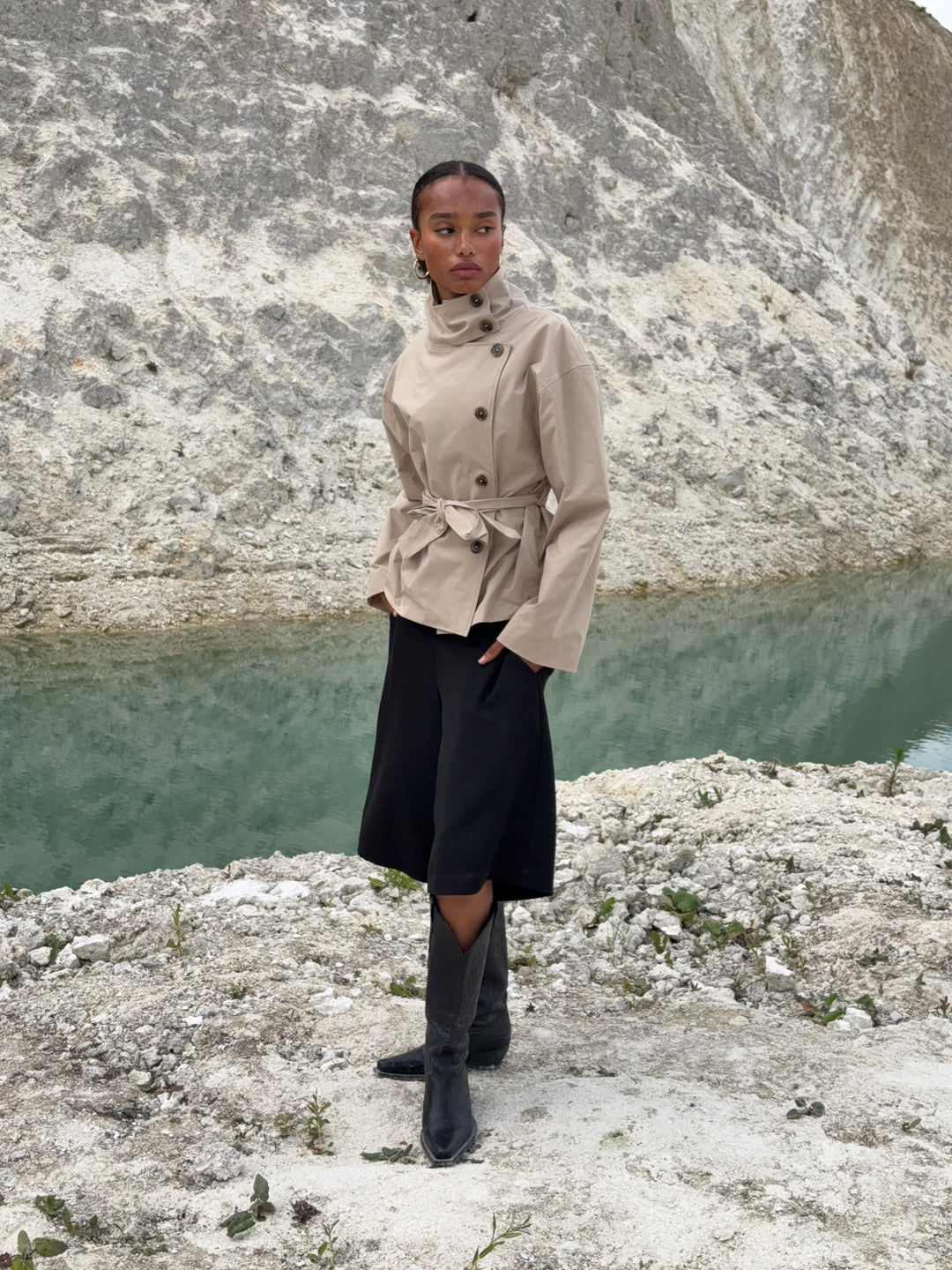 Alessia funnel neck jacket - Beige