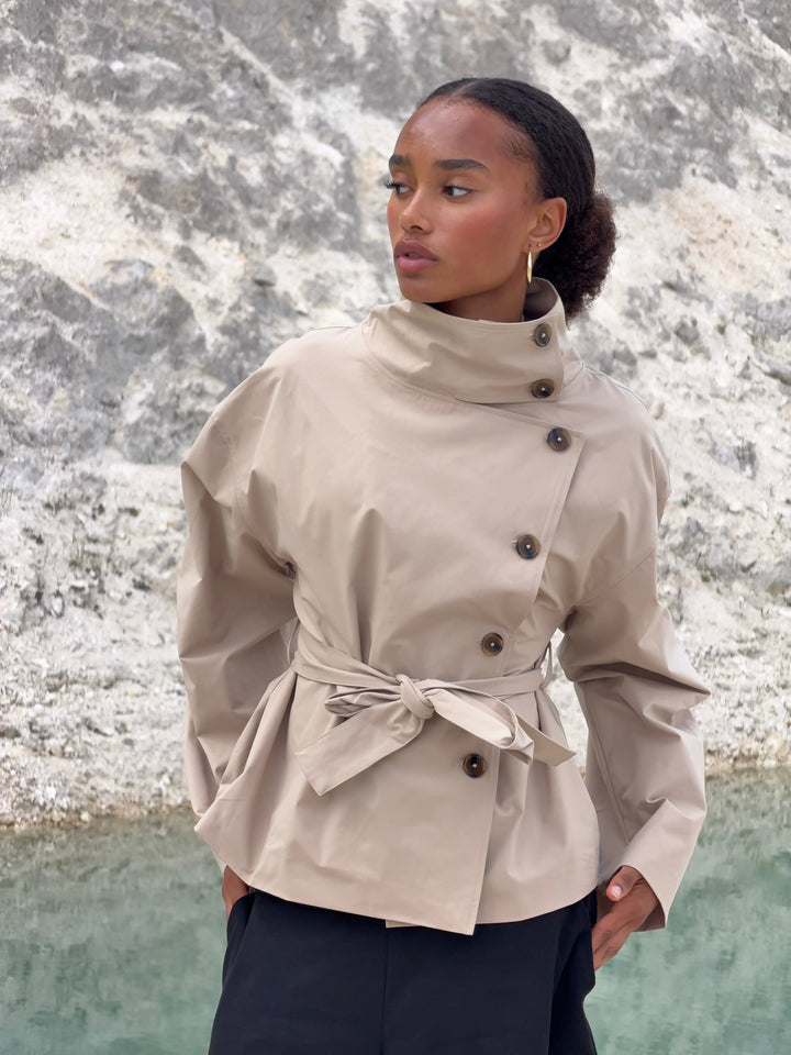 Alessia funnel neck jacket - Beige
