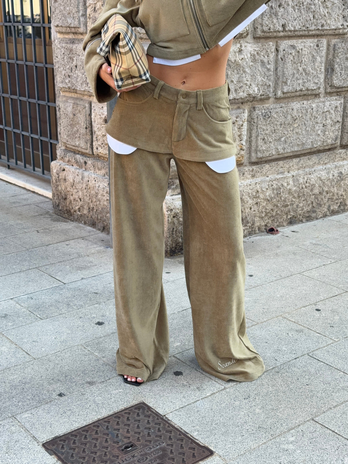 Elora Velvet Pants Green