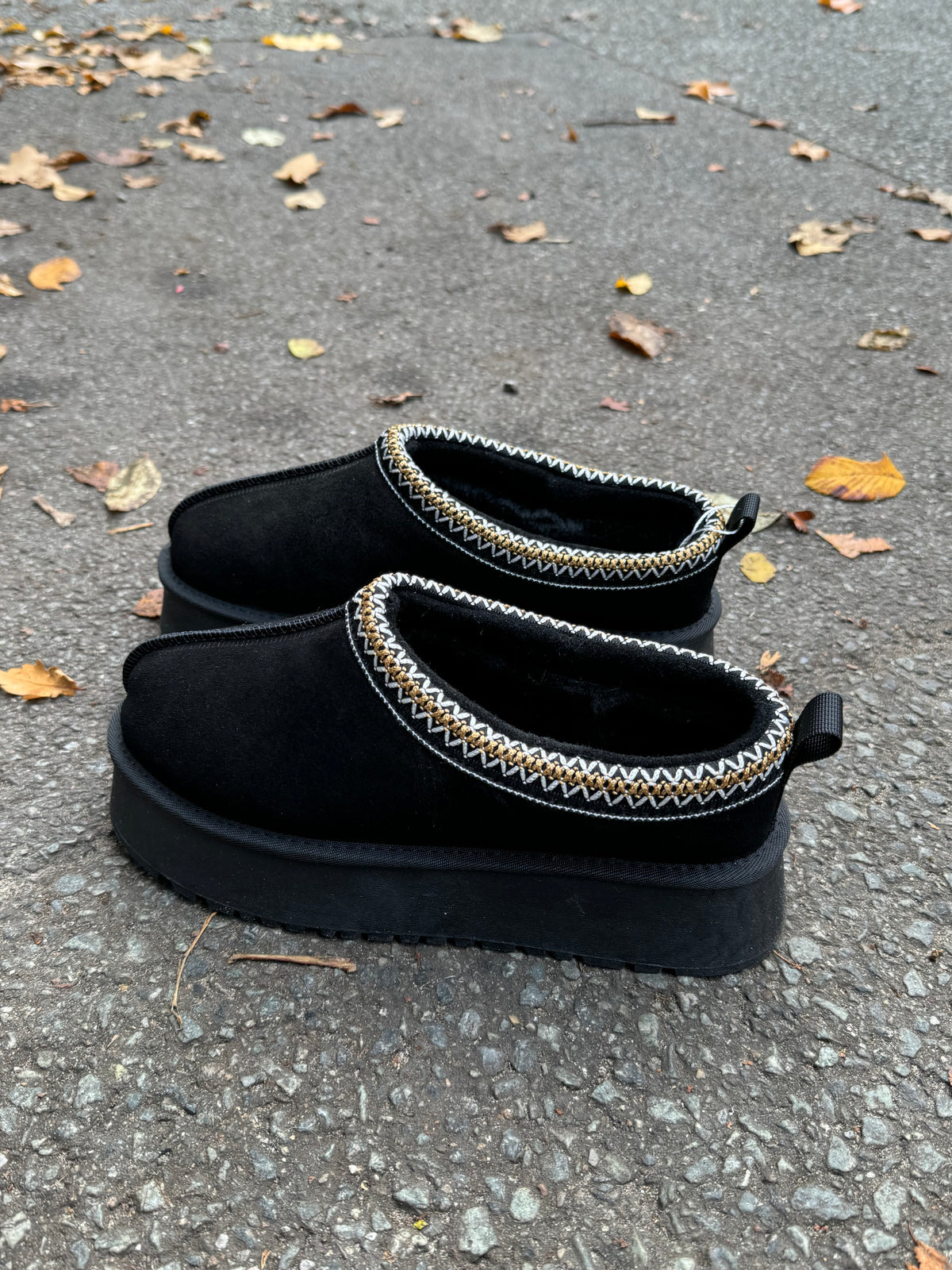 Tora Platform Teddy Shoe Black