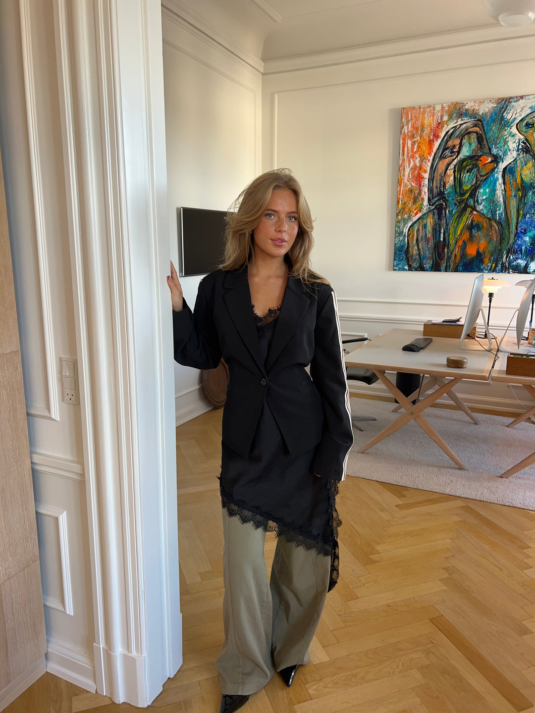 Livia Tie blazer - Black