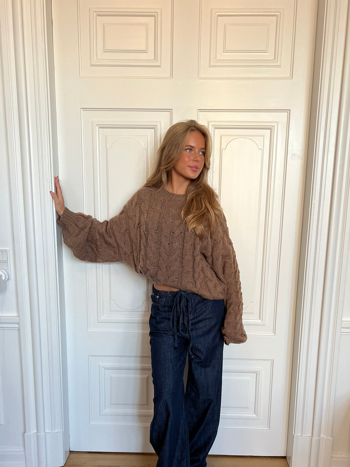 Anora Chunky Sweater Brown