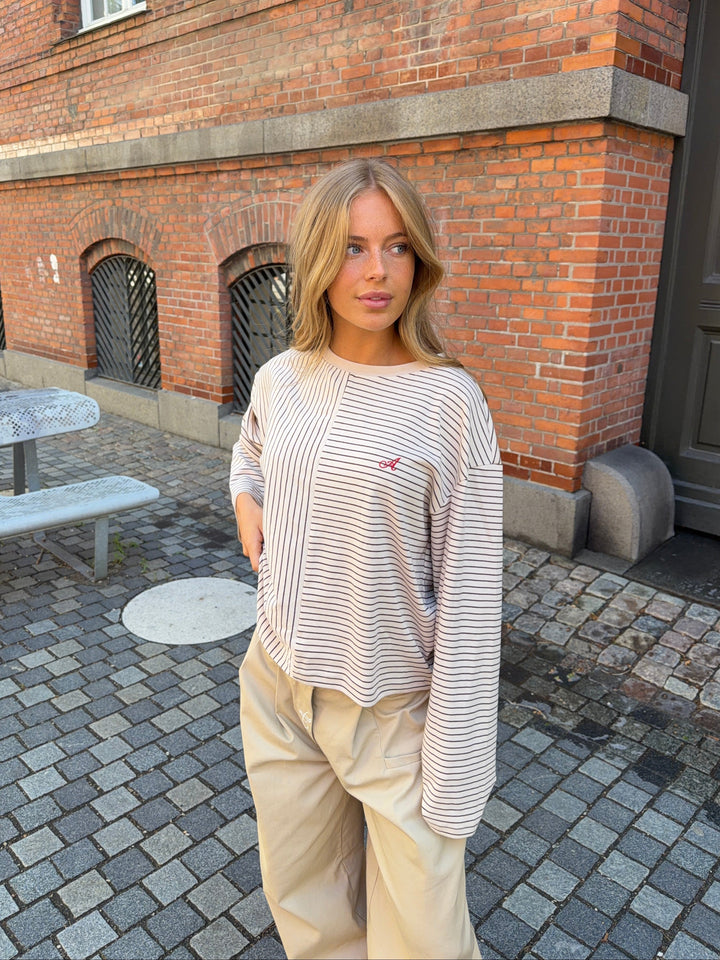 Lumi pinstriped long-sleeved polo - Brown/white