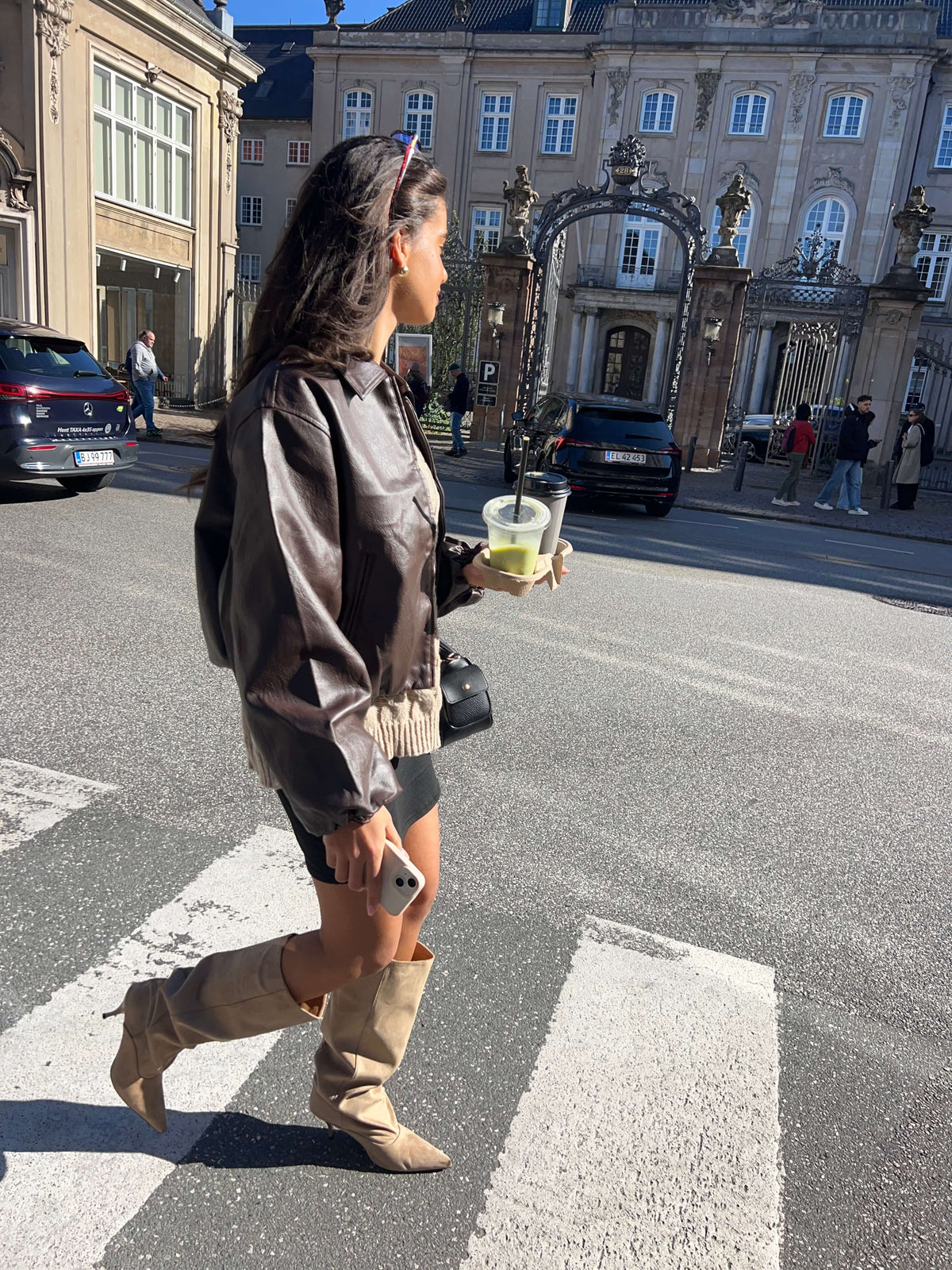 Viva Suede Boots Beige