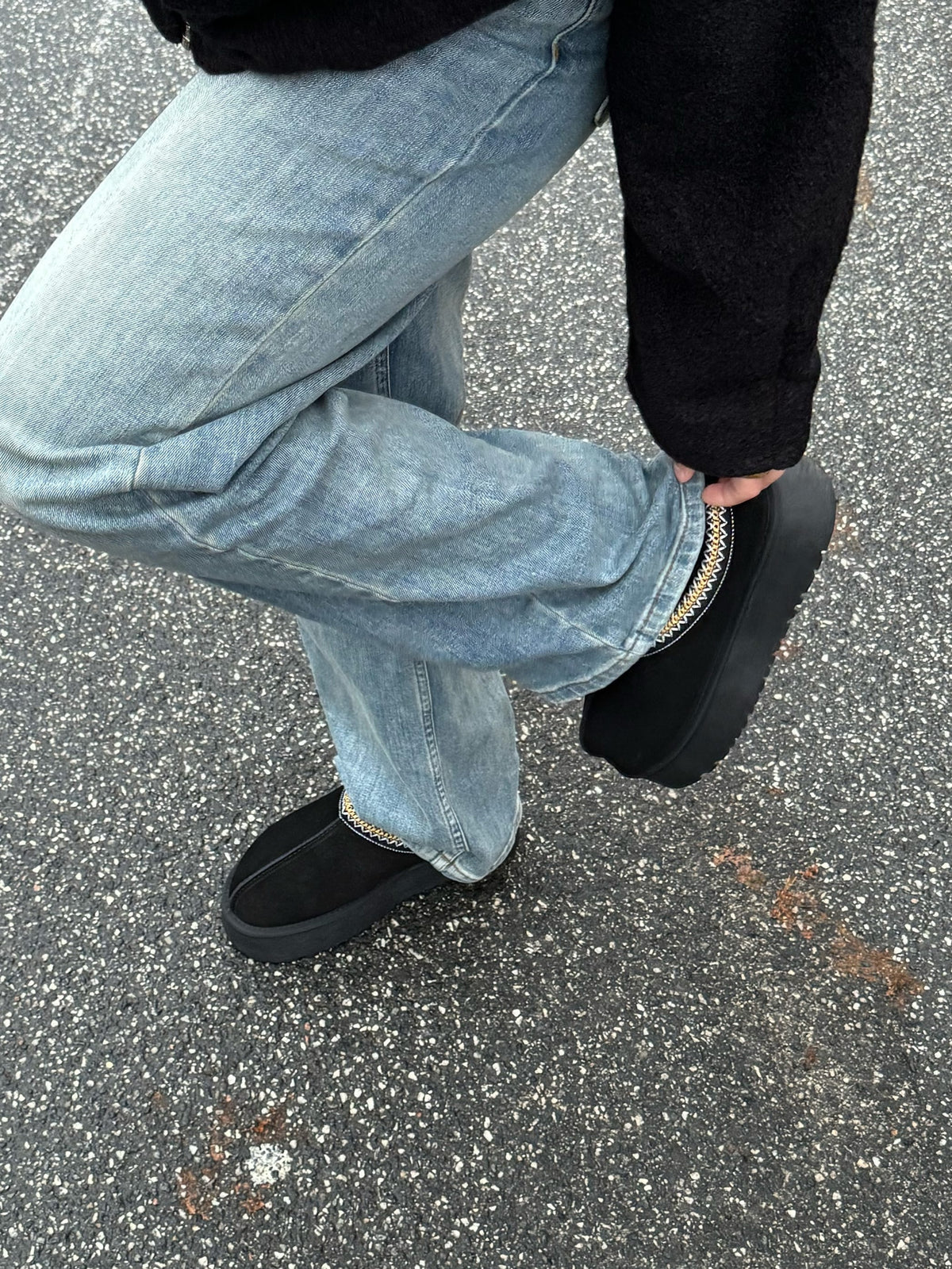 Tora Platform Teddy Shoe Black